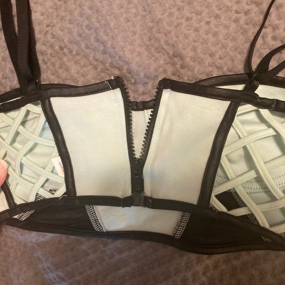 Kendall & Kylie corset bralette crop top size S - Picture 3 of 7